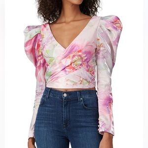 Flor Et.Al
Size S Proserpine Top